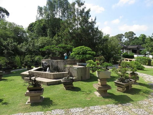 兩地鐵站兩大花園