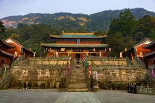 武當山上有可住宿的道觀嗎 聽說紫霄宮可以住,是真的嗎 煩請當地人或去旅游過的答友解答