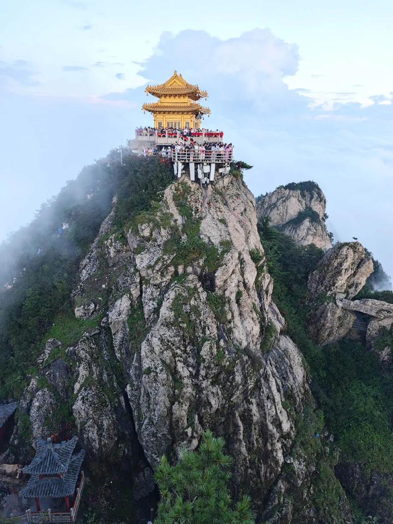 228.4 老君山圖集(三) 金頂道觀群