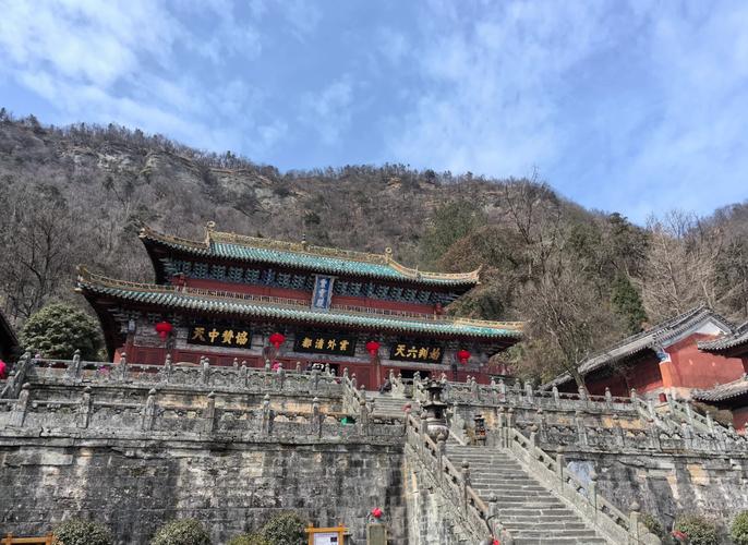 武當(dāng)山一日游 輕松體驗(yàn)道教文化與道觀探秘